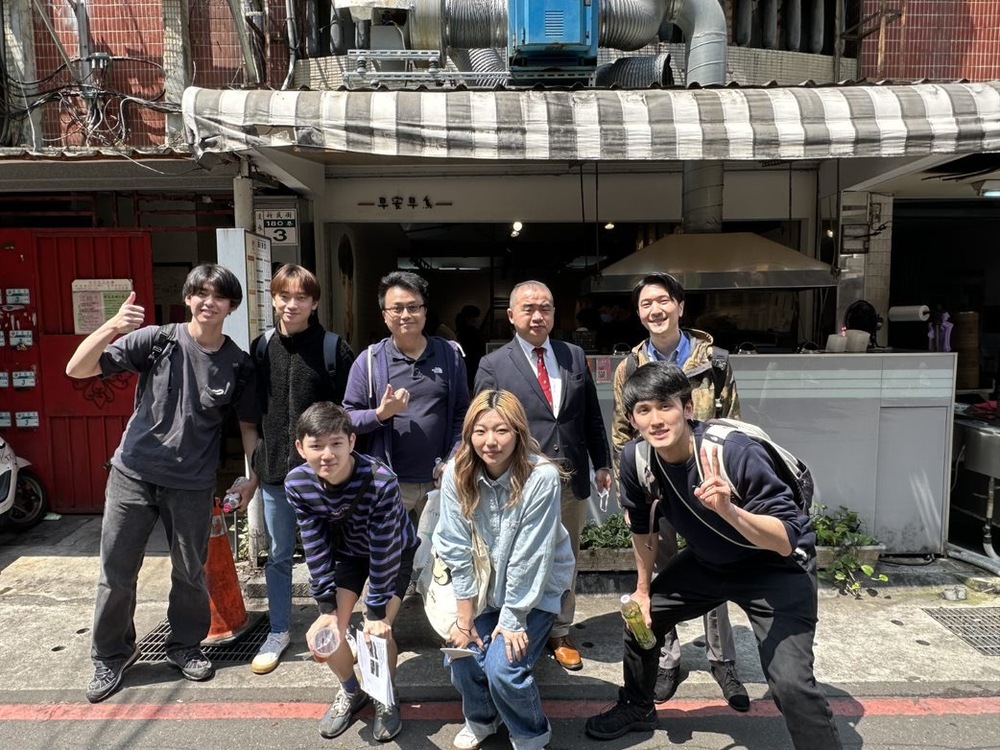 3月31日薪瀉經營大學教授來本系訪問洽談國際學術交流事宜圖片