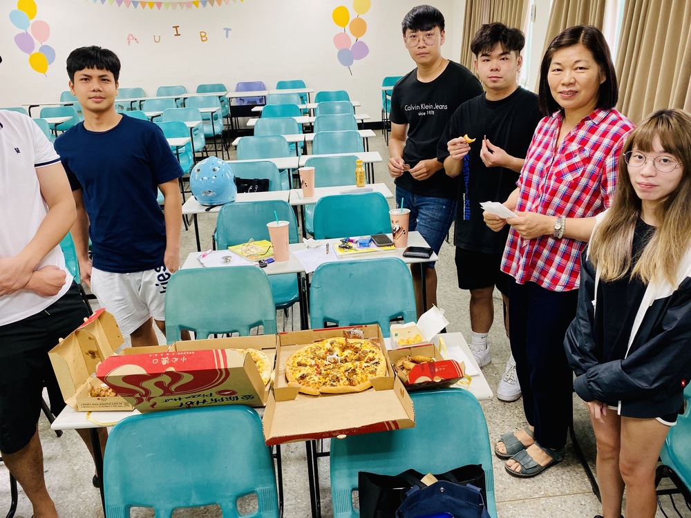 看見越籍阮孫日進及張英才留學生的努力圖片