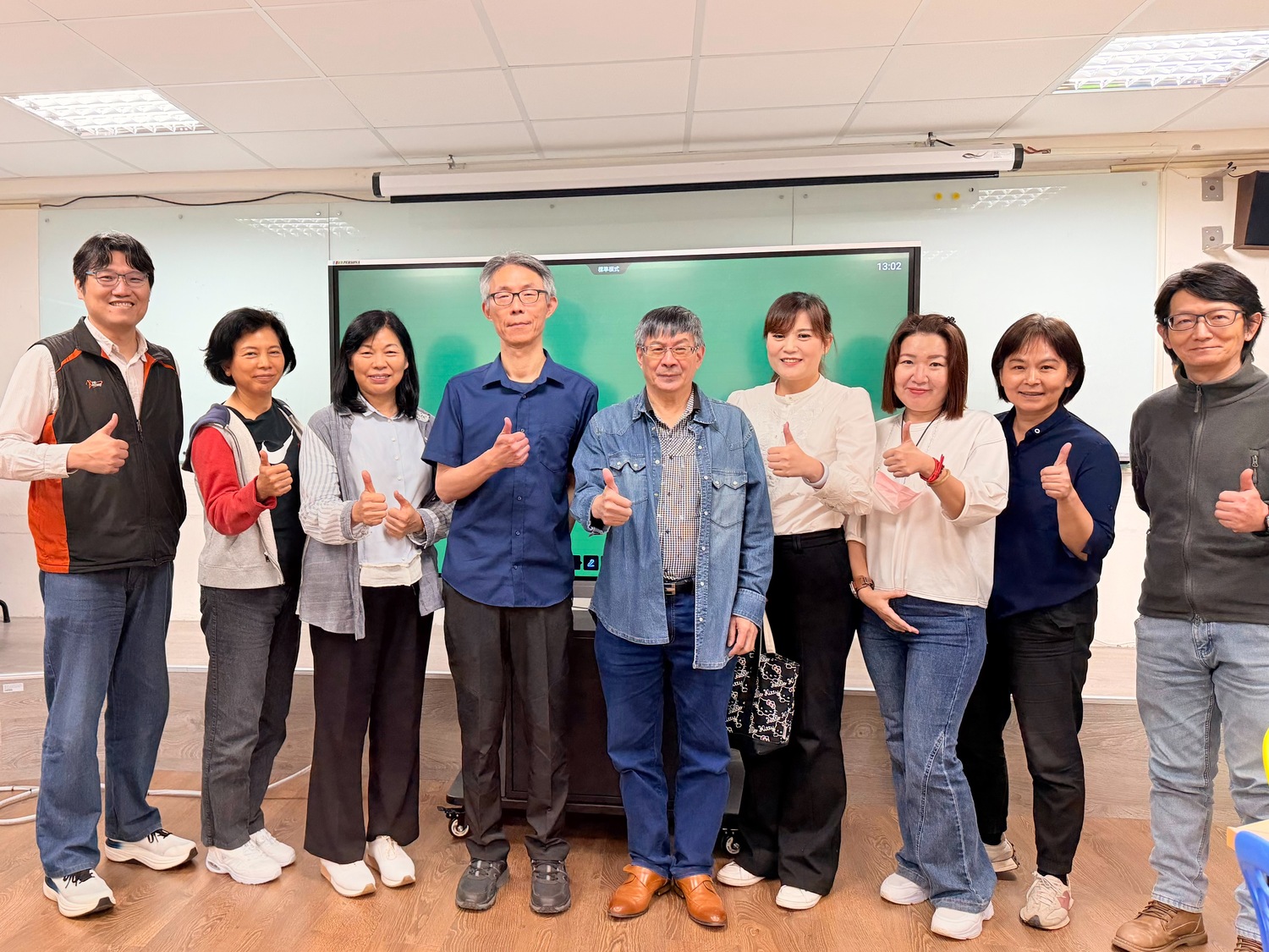 陳政顯校友蒞臨專業教本系分享日系企業經營及公司治理理念圖片