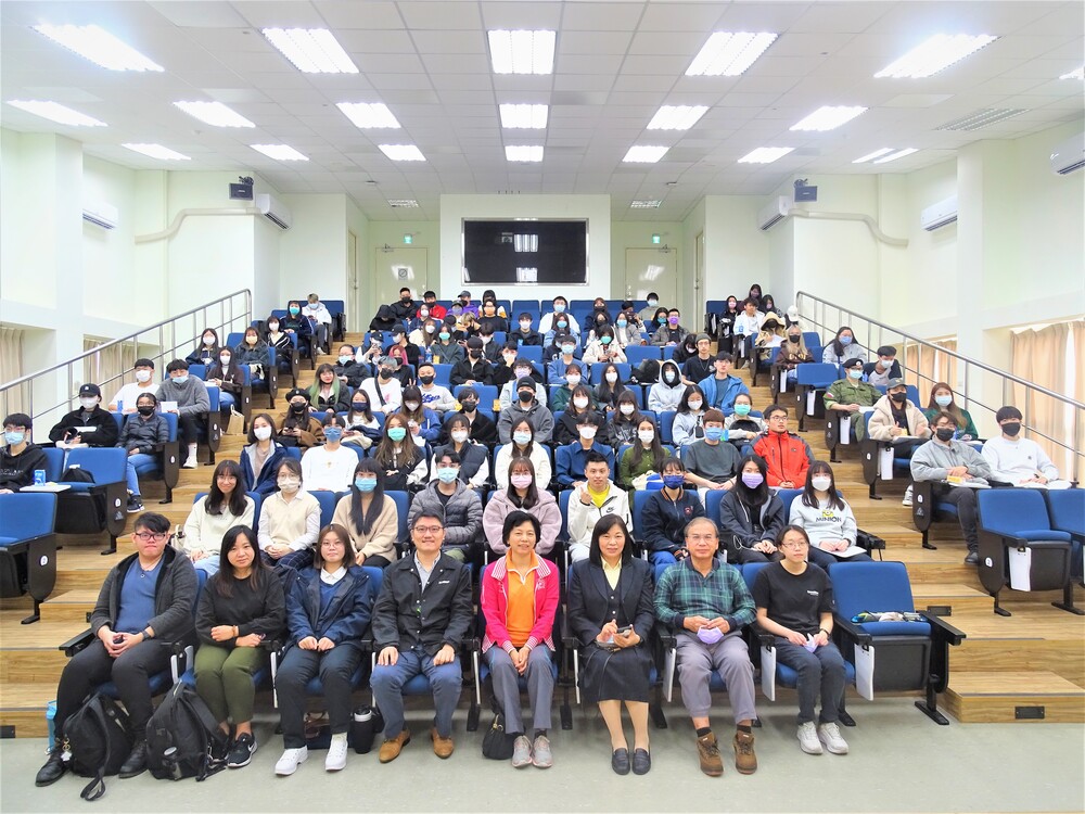國貿系林冠汝主任2025年再度獲得「歐亞國際講座」計畫圖片
