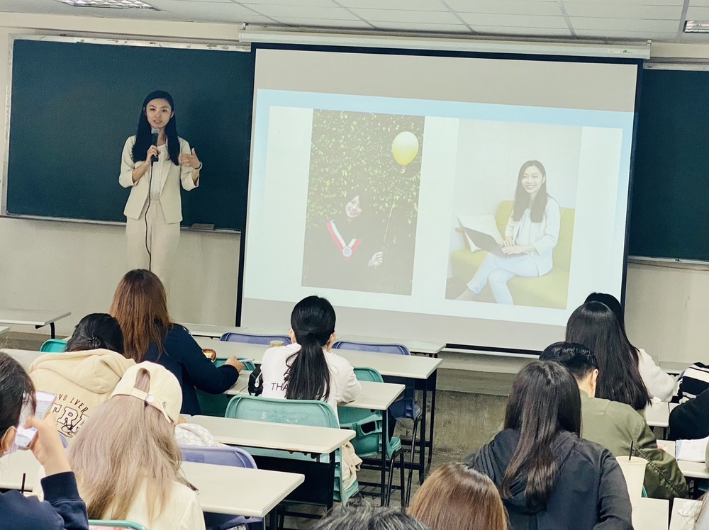 林冠汝在「社會關懷課程」邀請慈濟慈青及志工分享環保的重要與力行圖片