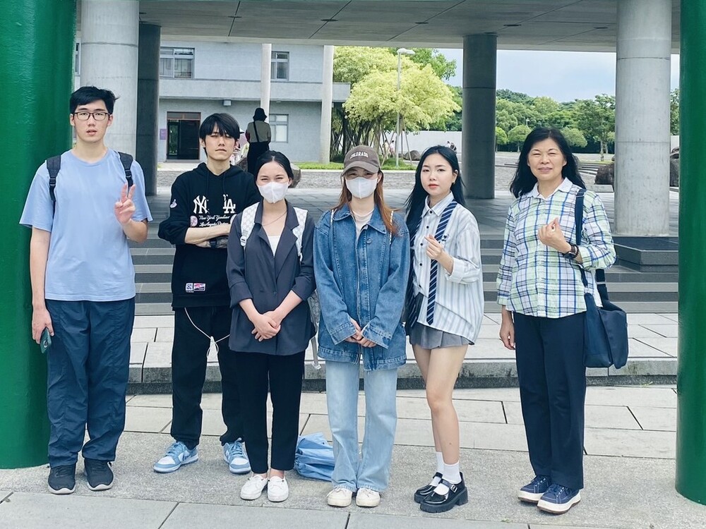 本系觀光與商用日語課程舉辦「新北投文化探索」校外教學圖片
