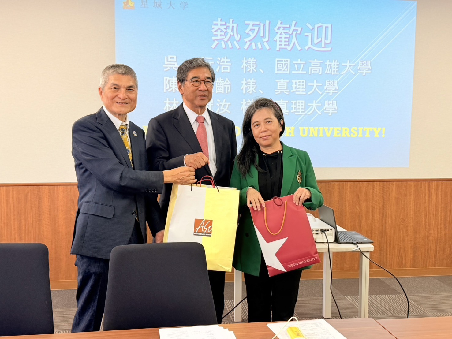 林冠汝主任赴日參加「第17屆台菲日國際學術研討會」圖片