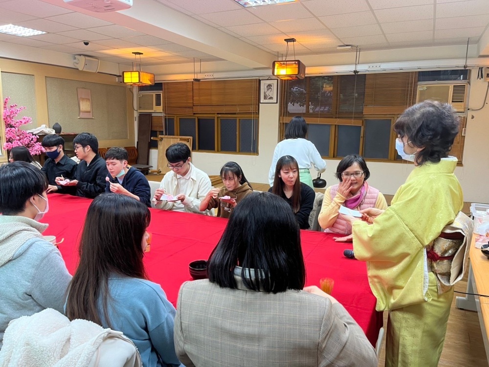 2022年3月23日國企系舉辦「裏千家茶道研習」圖片