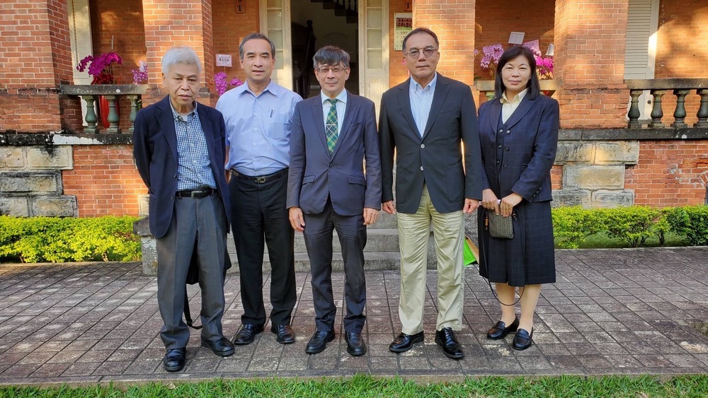 國企系再次邀請東方線上消費研究集團蔡鴻賢執行長蒞臨演講圖片