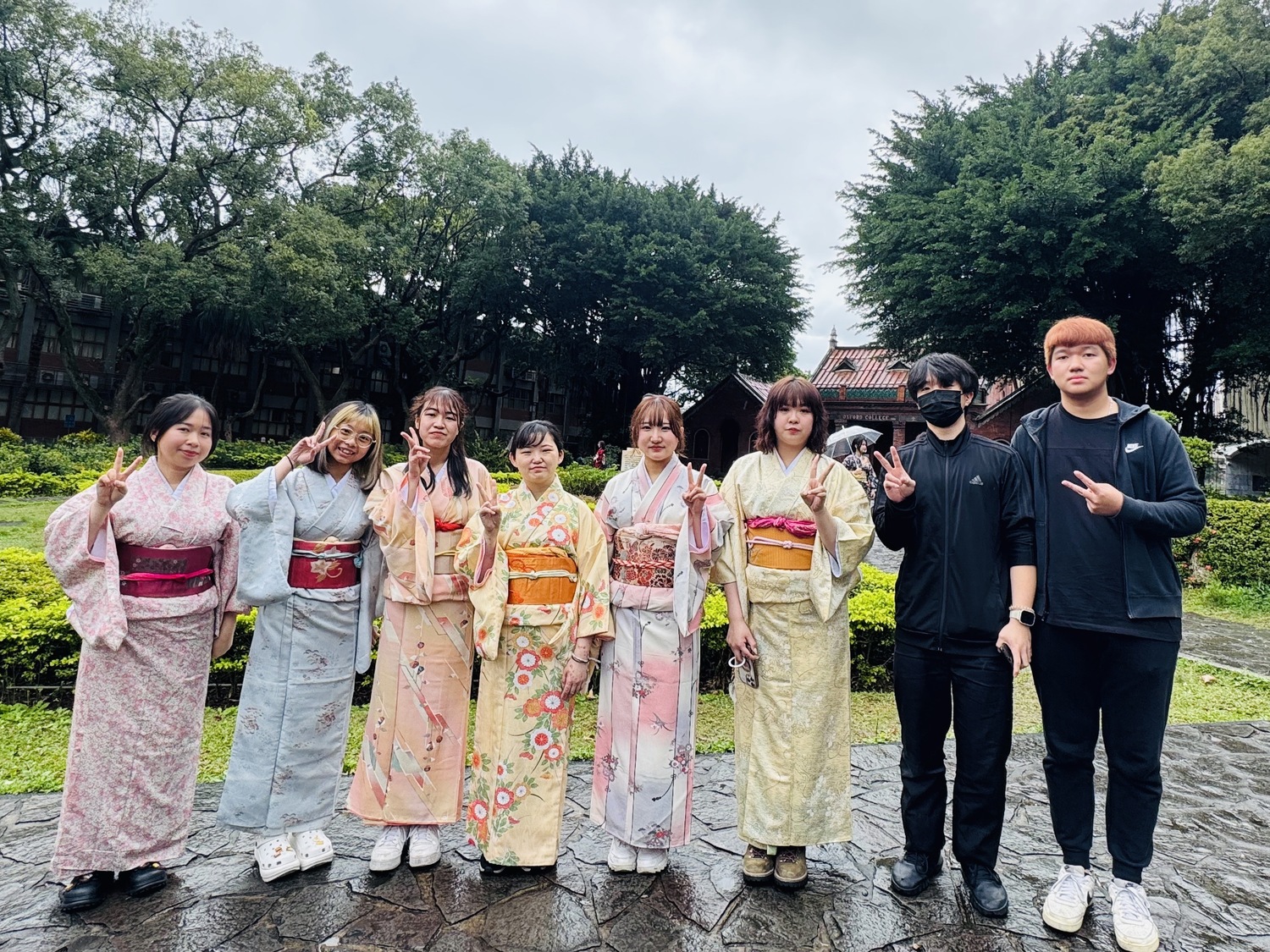 日本星城大學來訪國貿系進行日本和服體驗與交流圖片