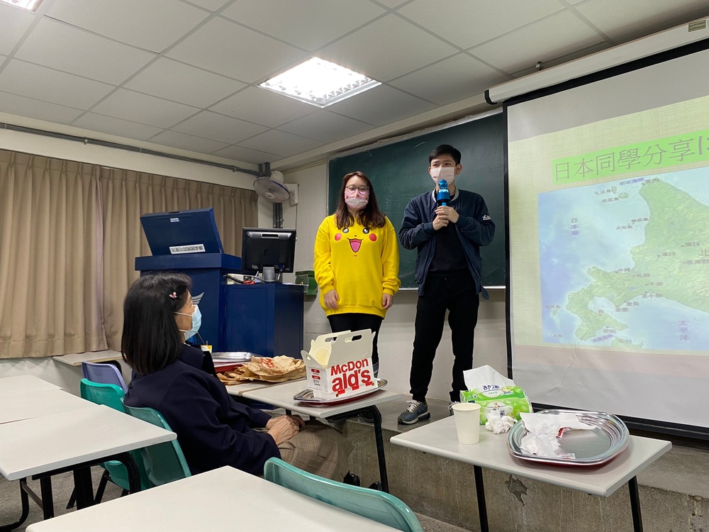 國企系林冠汝老師帶領的日文讀書會活動開始了圖片