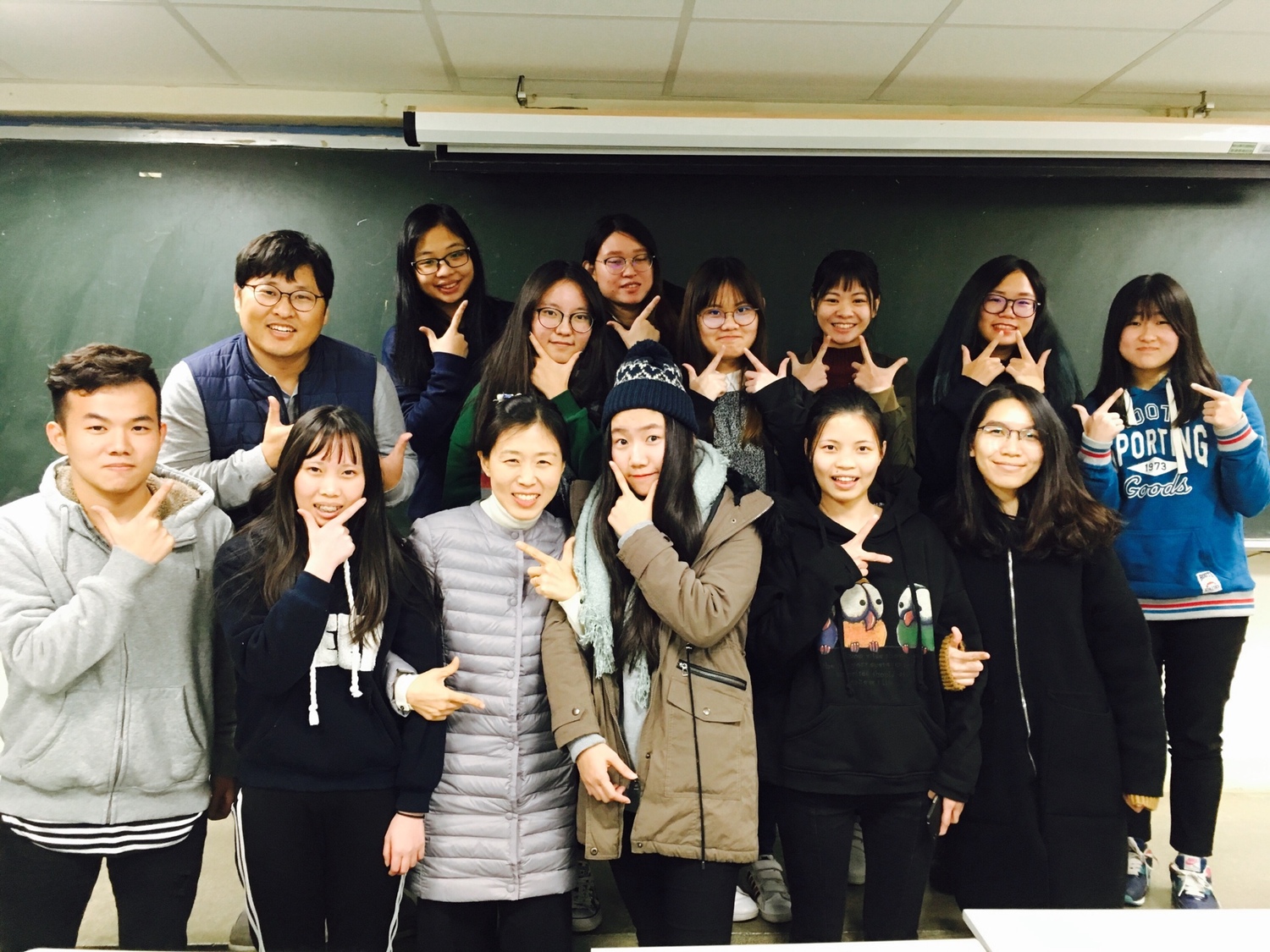 真理大學國際企業與貿易學系_『韓文俱樂部』開課喔!圖片